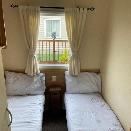 The Luxury Wolds Retreat 6 Berth 3 Bedrooms Beds Made For Arrival Wifi Ingoldmells Eksteriør billede